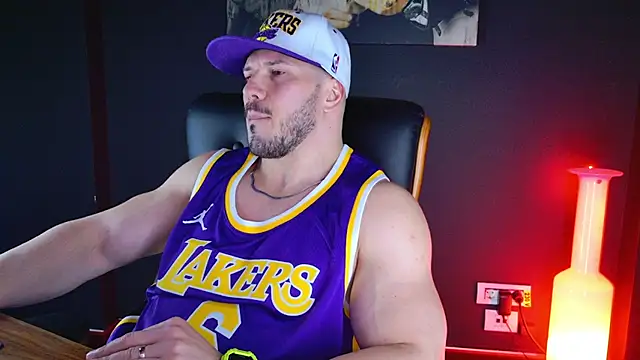 AngeloEric online show from January 3, 4:59 pm