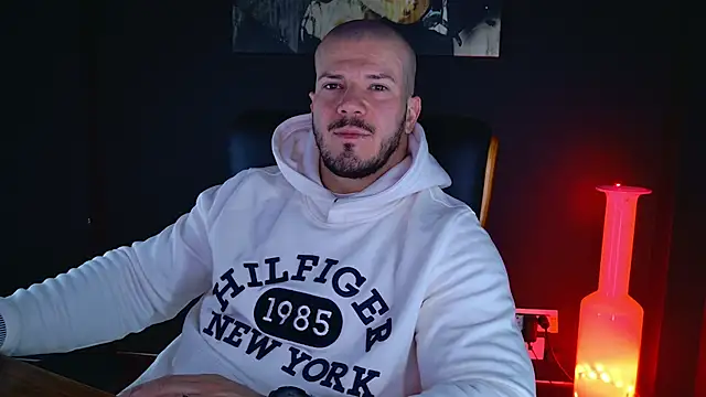 AngeloEric online show from January 7, 6:28 am