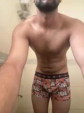 Gtownboi online show from April 8, 9:30 am