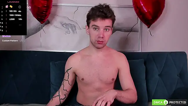 ArthurWhitee online show from February 11, 3:50 am