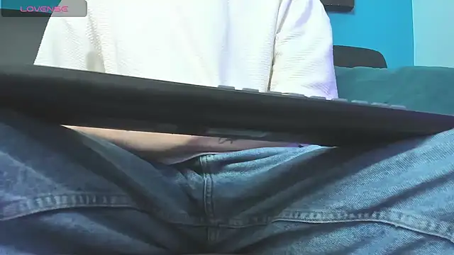 noah ricci online show from December 22, 12:05 pm