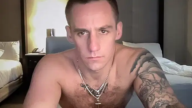 PeytonJohnn online show from December 14, 12:34 pm