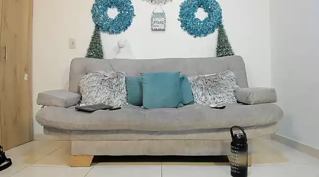 julian wallace online show from January 5, 11:12 pm