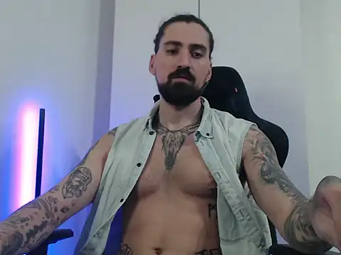 MateoHunk online show from March 20, 6:23 pm