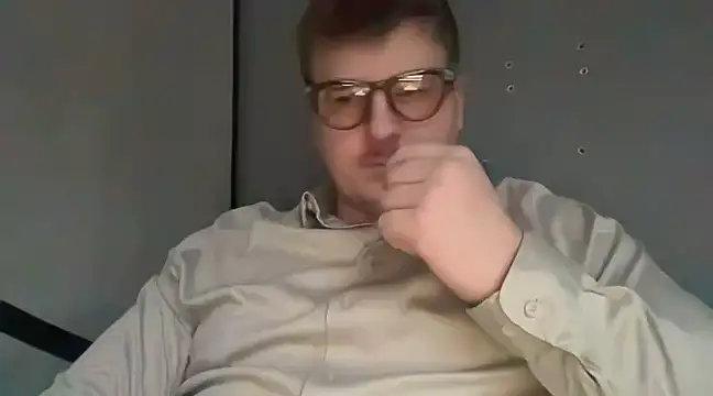 BigSammy1995 online show from December 6, 3:11 pm