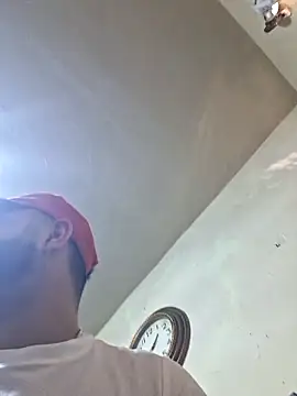 SINUECASTILLO online show from February 18, 5:43 pm