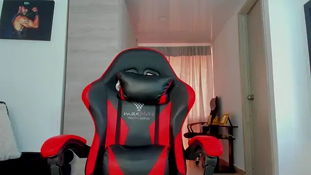 SamirHazard97 online show from March 14, 8:49 pm