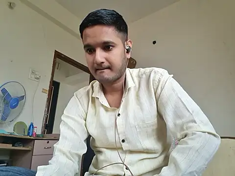 Jonrobinso online show from November 13, 4:28 am