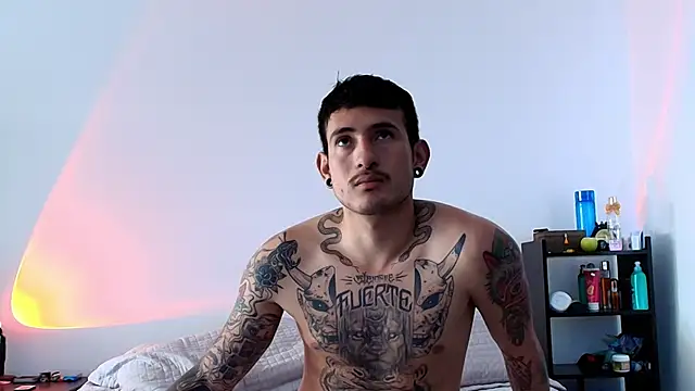 anika lowen02 online show from December 9, 5:35 pm