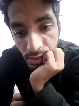 Snapshot of nskgenz chatting on January 29, 5:40 am nskgenz online show from January 29, 5:40 am