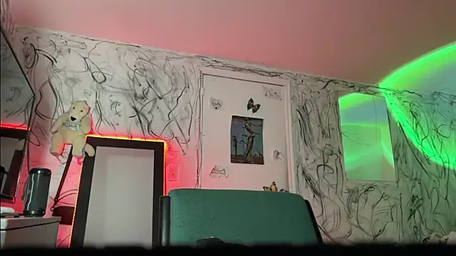 Saturno v online show from February 12, 10:48 pm