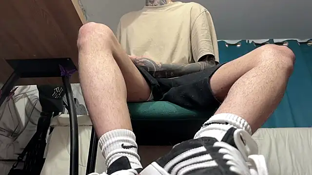 Saturno v online show from December 12, 11:50 am