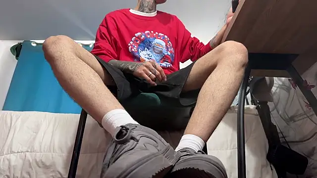 Saturno v online show from December 25, 8:40 am