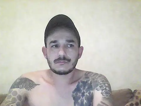 Snapshot of Kurqga chatting on October 21, 10:51 am Kurqga online show from October 21, 10:51 am