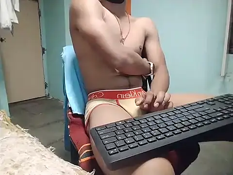 Snapshot of vicky0805 chatting on January 7, 4:05 pm vicky0805 online show from January 7, 4:05 pm