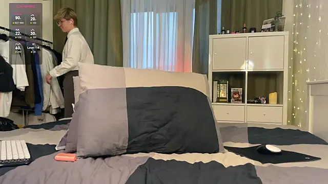 vlad ggvldd online show from December 17, 11:39 am