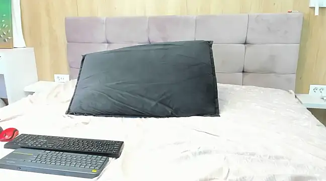 rico ricky online show from February 20, 9:00 am