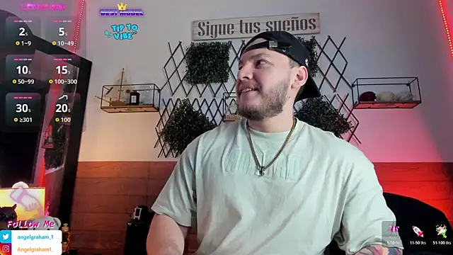 Angelgraham 1 online show from November 17, 5:05 pm