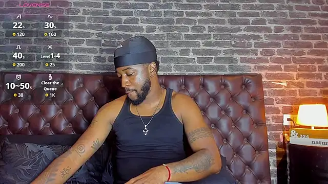 Drake Nassir4 online show from November 30, 9:06 pm