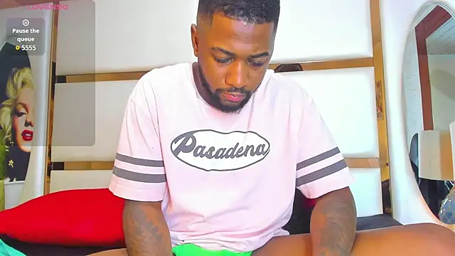 Drake Nassir4 online show from February 11, 3:28 pm