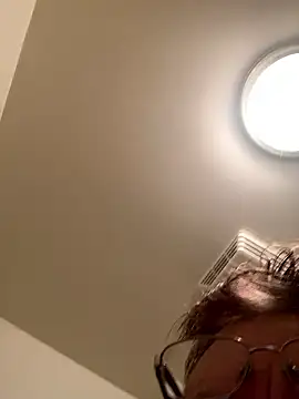 Tonybaloney1972 online show from January 15, 11:18 pm