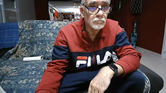 maduroguapo online show from February 20, 9:42 pm