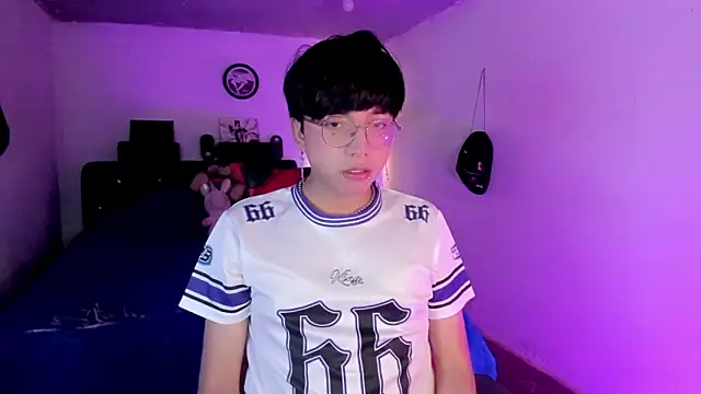 AnggelONfiree online show from February 24, 5:41 am