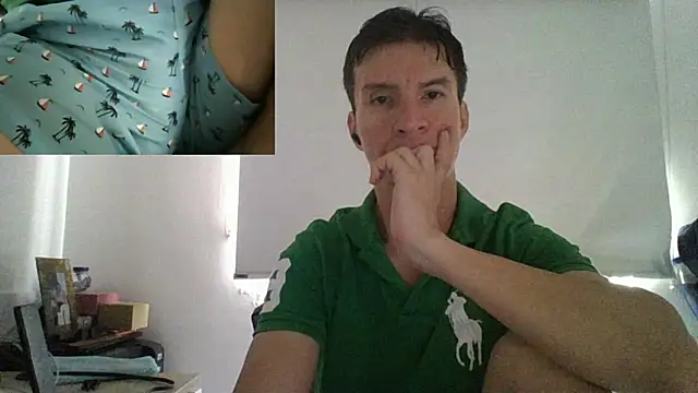 Snapshot of fieryloves chatting on January 9, 3:01 pm fieryloves online show from January 9, 3:01 pm
