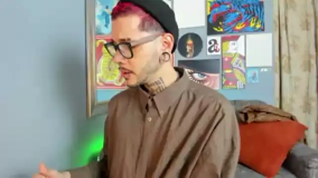 MurdockH online show from October 26, 5:09 am