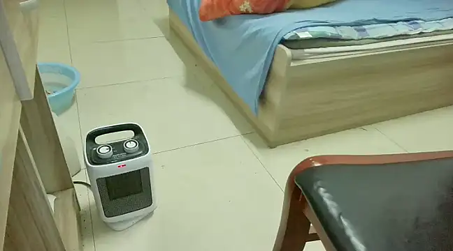 huzi518 online show from January 10, 11:22 am