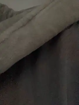 Lucascacaca online show from November 11, 7:24 am