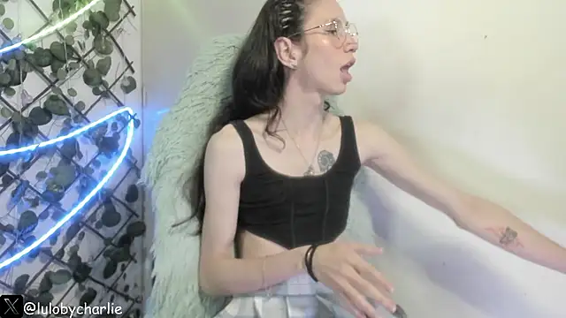 vodkadelulo online show from January 12, 5:55 am