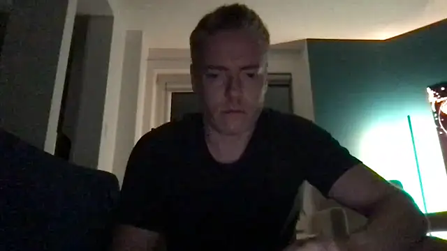 Snapshot of Gingerbushguy chatting on September 27, 8:56 am Gingerbushguy online show from September 27, 8:56 am