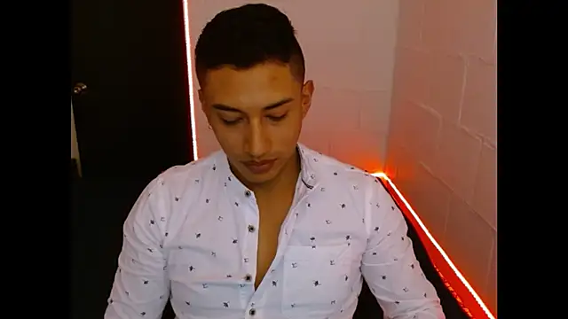 Davixx258 online show from February 1, 3:07 pm