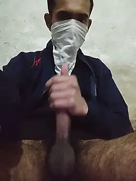 p B  online show from December 31, 8:37 am