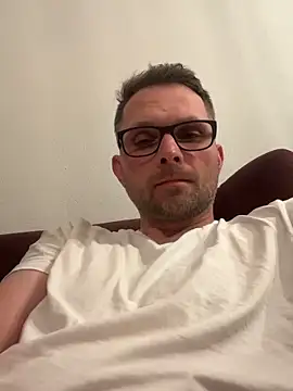 Perry devot online show from June 6, 8:26 pm