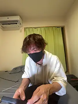 UKI06 online show from March 20, 2:54 pm