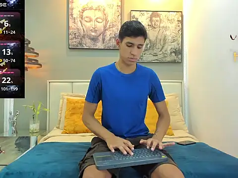 kieran derek online show from November 2, 3:22 am