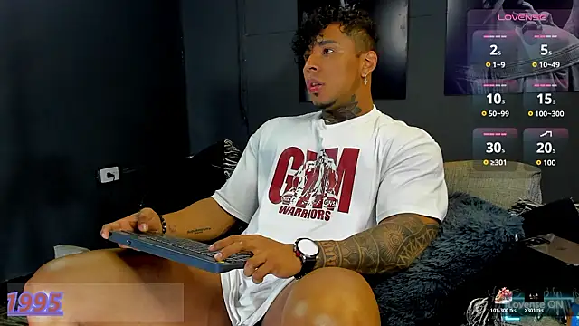 bradley smith online show from March 29, 4:12 am