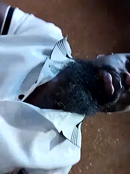 Chocolate factory man online show from October 29, 10:34 pm