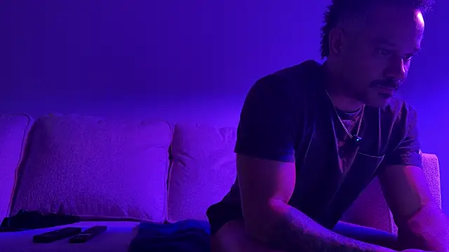 e13ven11 online show from March 24, 2:50 am