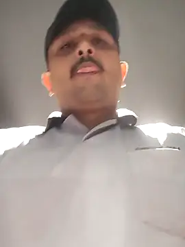 Akhil3290 online show from March 6, 4:17 pm