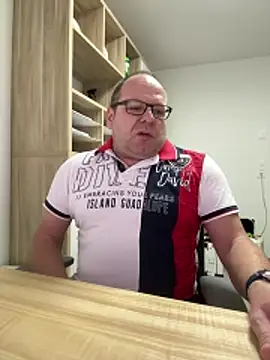 coupleLatinaLovers online show from March 9, 6:07 am