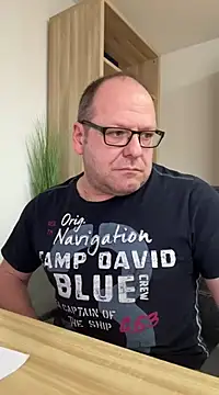 coupleLatinaLovers online show from January 7, 10:05 am