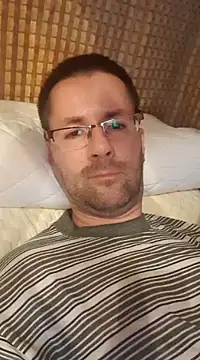 riskybusiness9090 online show from December 14, 8:40 pm