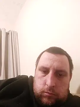 HE-M123 online show from February 22, 7:43 pm