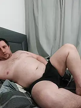 HE-M123 online show from February 15, 9:34 pm