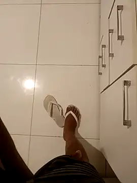 Pau de mel20 online show from March 9, 7:59 pm