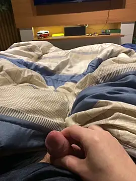 Snapshot of Hjsjsjsjjd chatting on September 17, 3:51 am Hjsjsjsjjd online show from September 17, 3:51 am