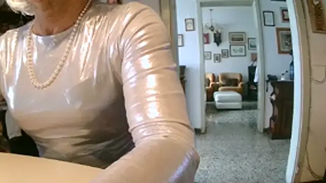 Snapshot of FaithSixty9 chatting on November 1, 12:20 pm FaithSixty9 online show from November 1, 12:20 pm